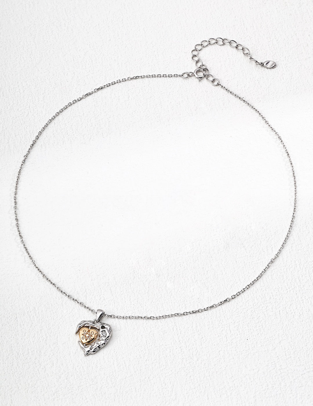 Radiant Heart - Two-Tone Pendant Necklace - Necklace | Lierah