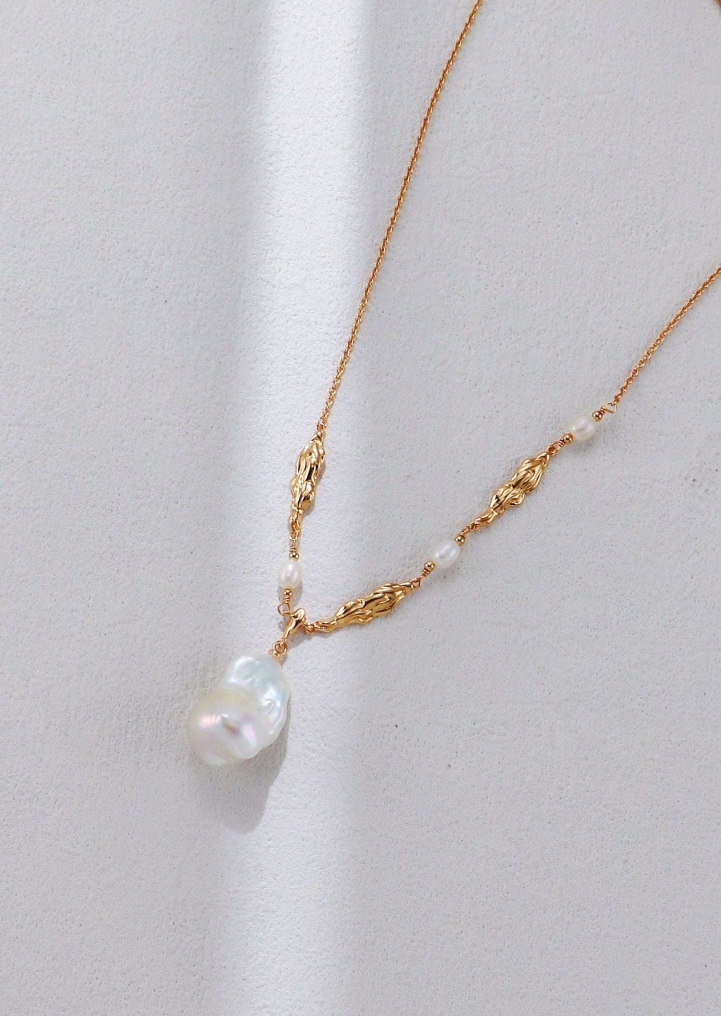 Baroque Pearl - Lierah