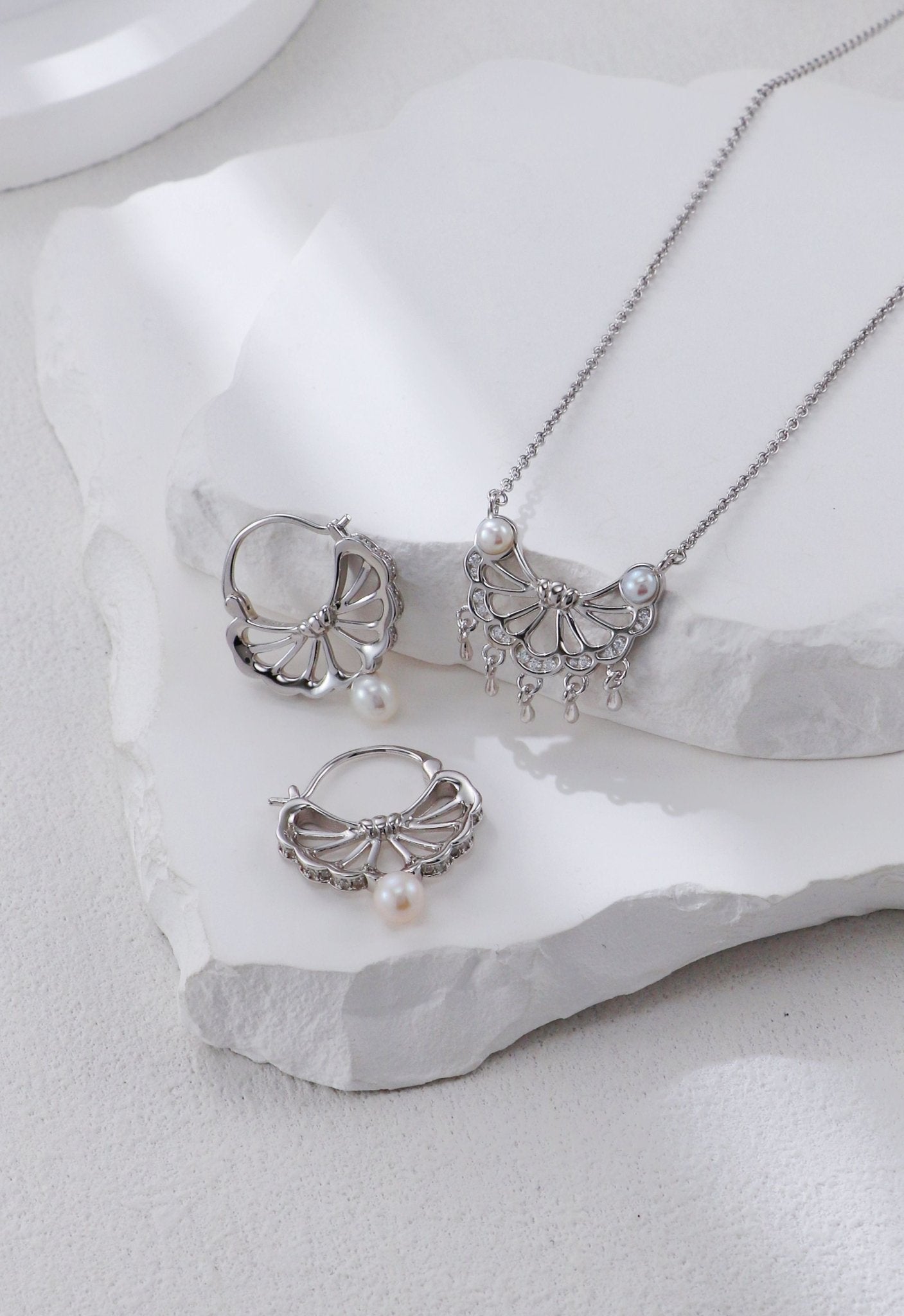 Butterfly Veil - Lierah