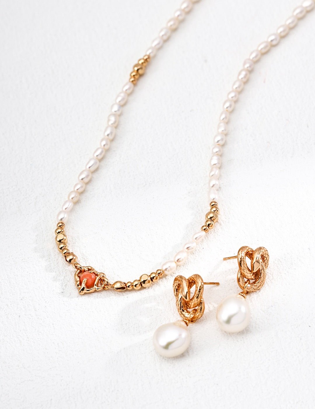 Coral Embrace - Lierah