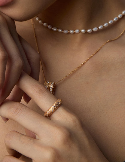 Crosswind Gleam - Lierah