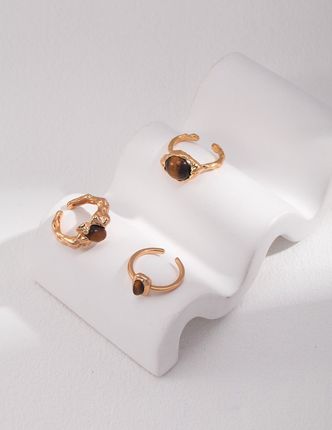 Ember Crest - Lierah