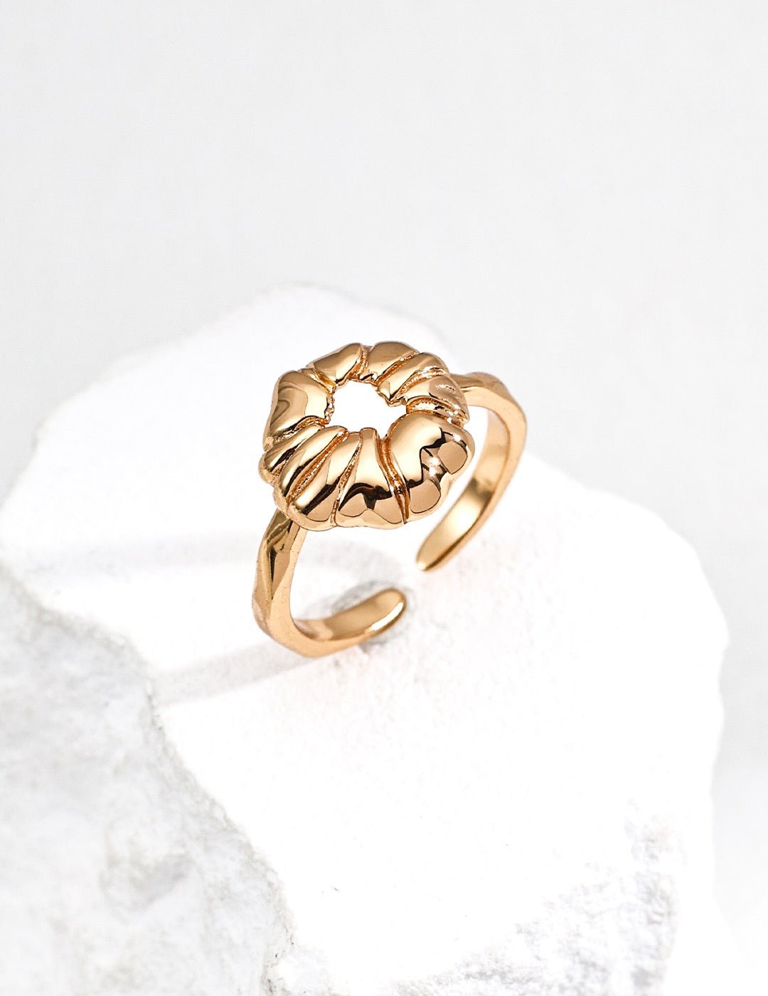 Gilded Bloom - Lierah