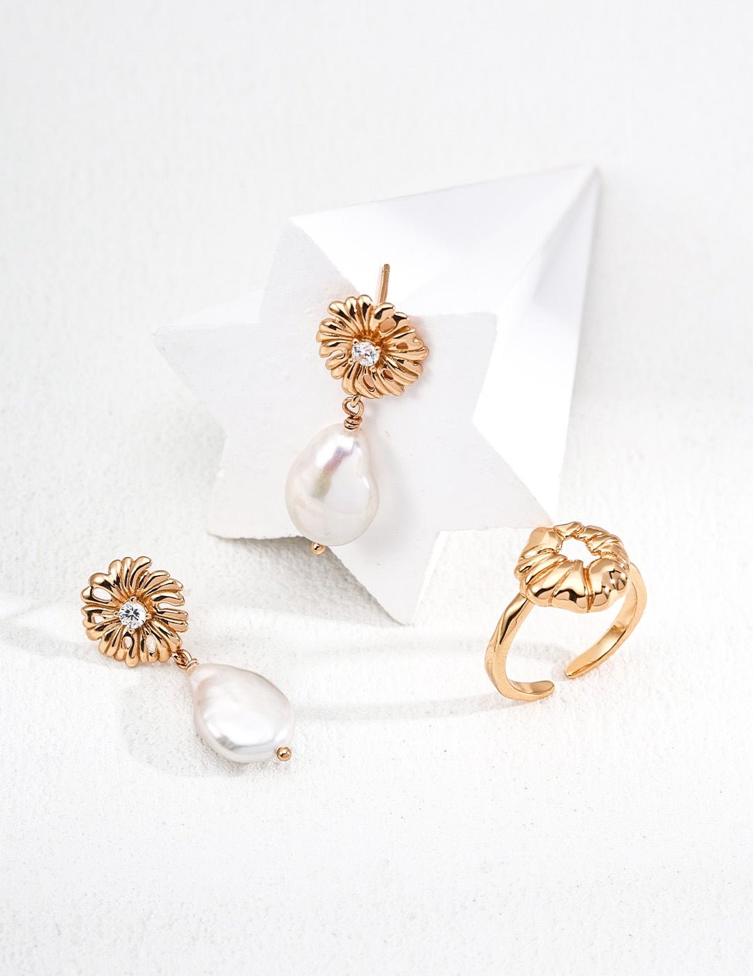 Gilded Bloom - Lierah