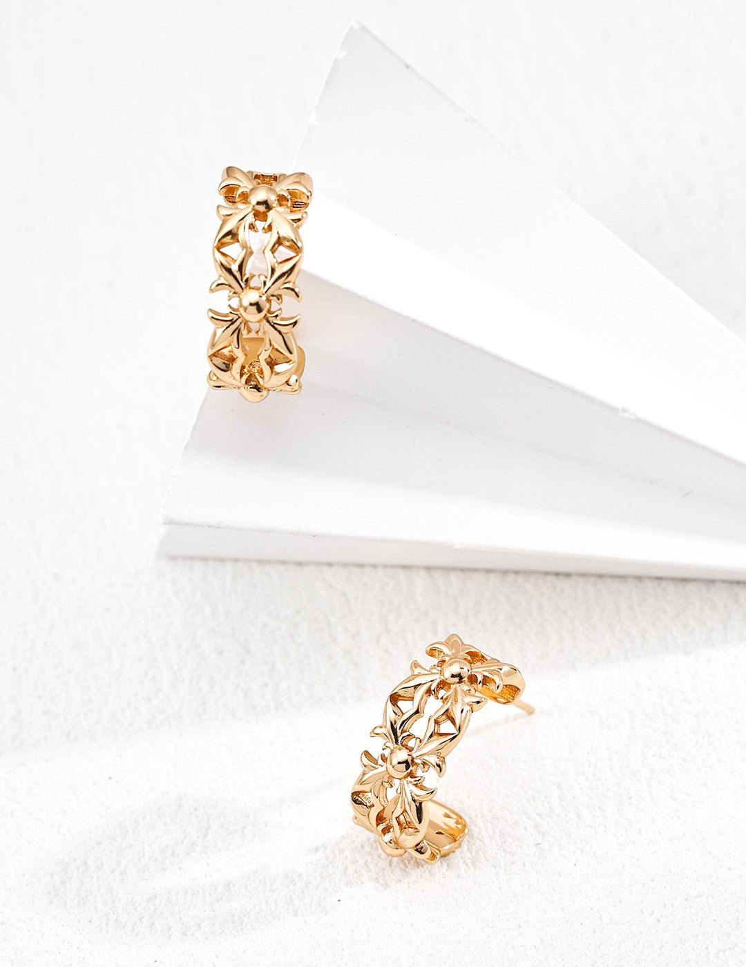 Golden Bloom - Lierah