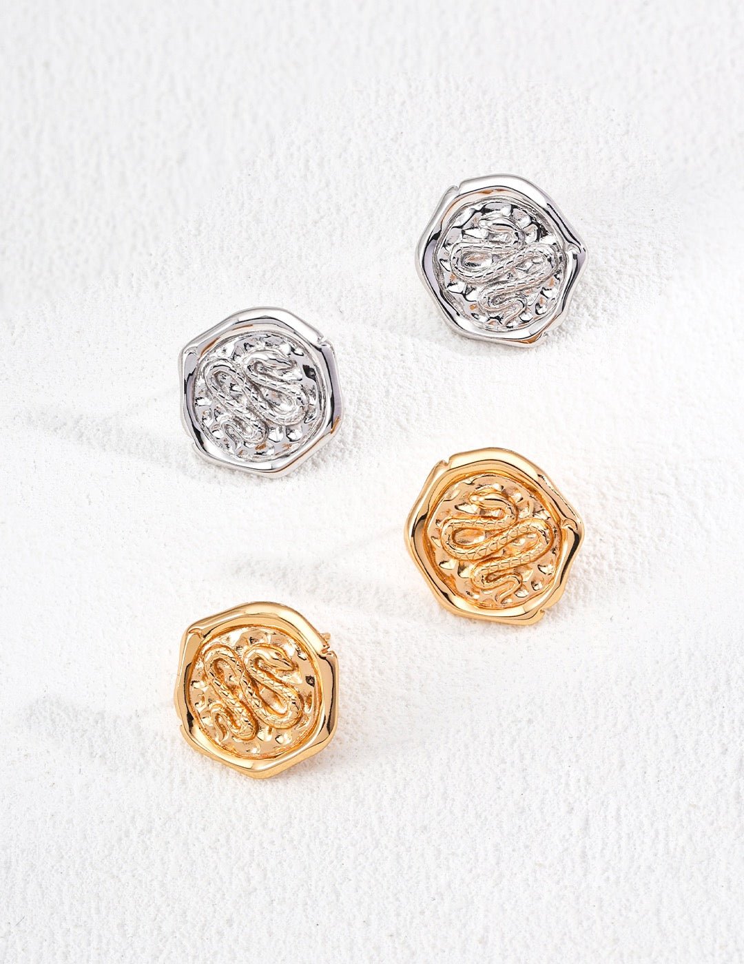 Golden Crest - Lierah