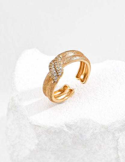 Golden Cross - Lierah