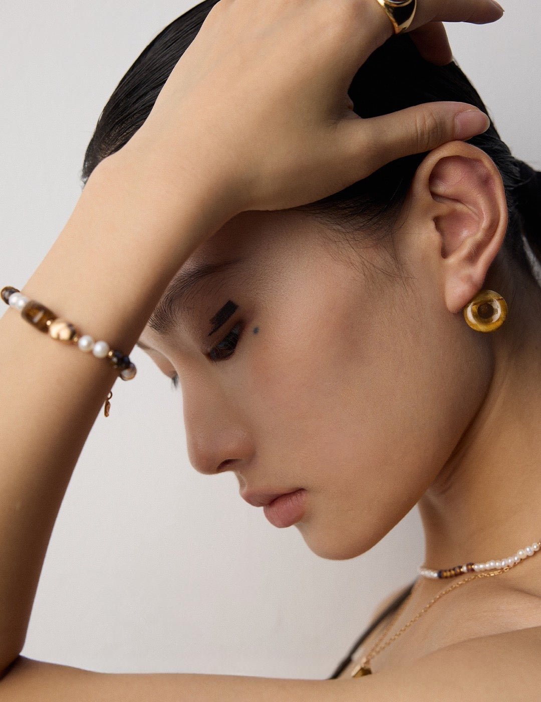 Golden Orbit - Lierah