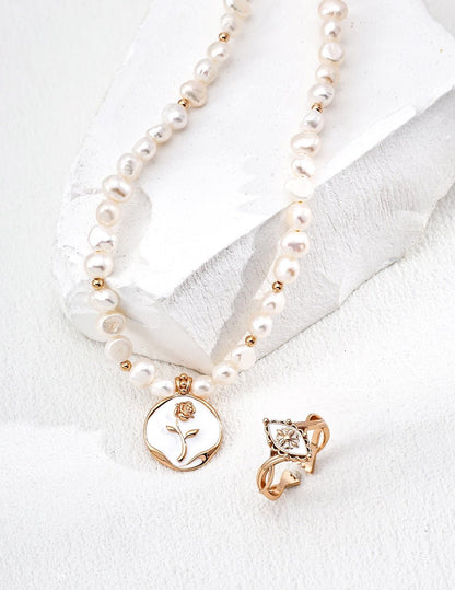 Ivory Bloom - Lierah