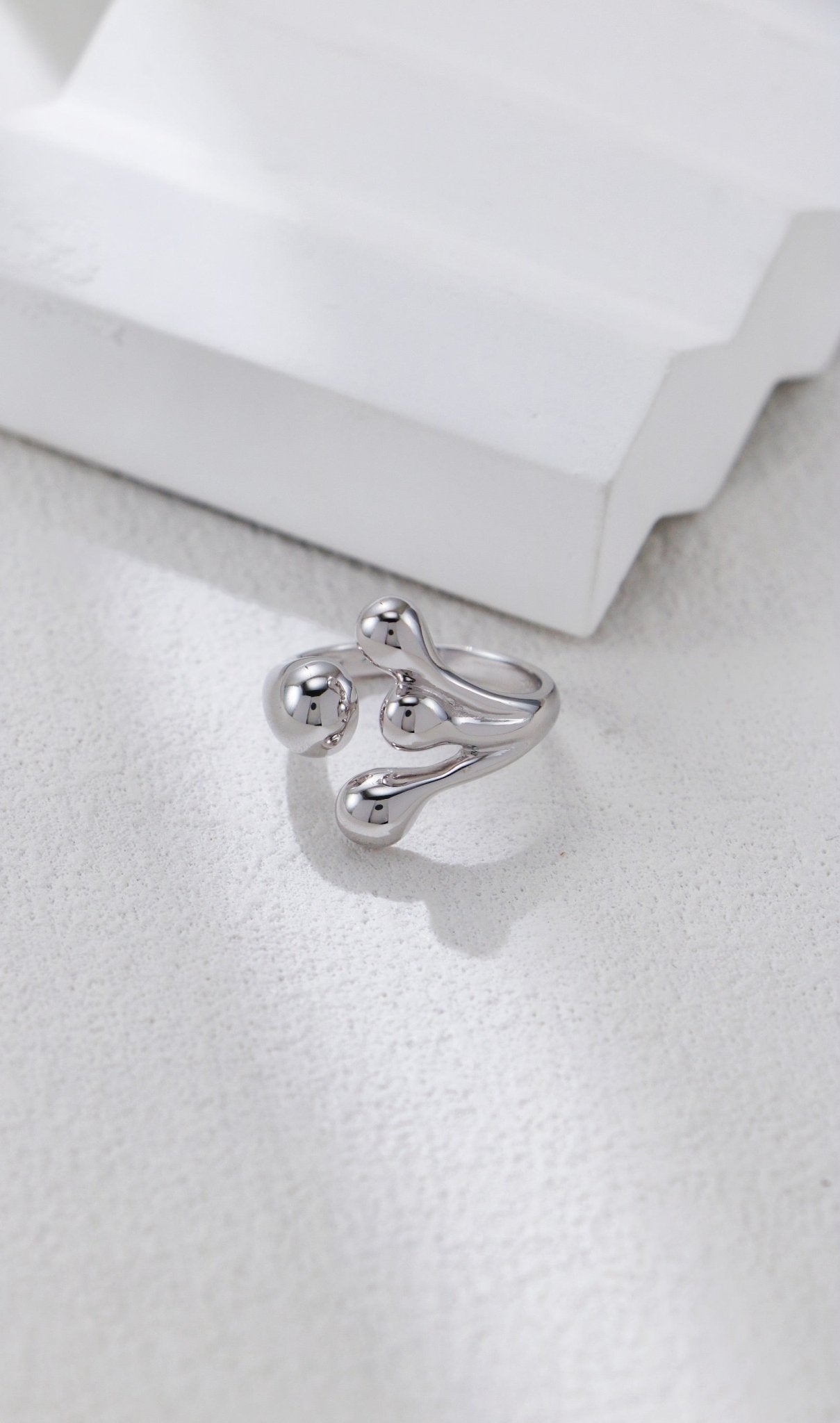 Liquid Orbit - Lierah