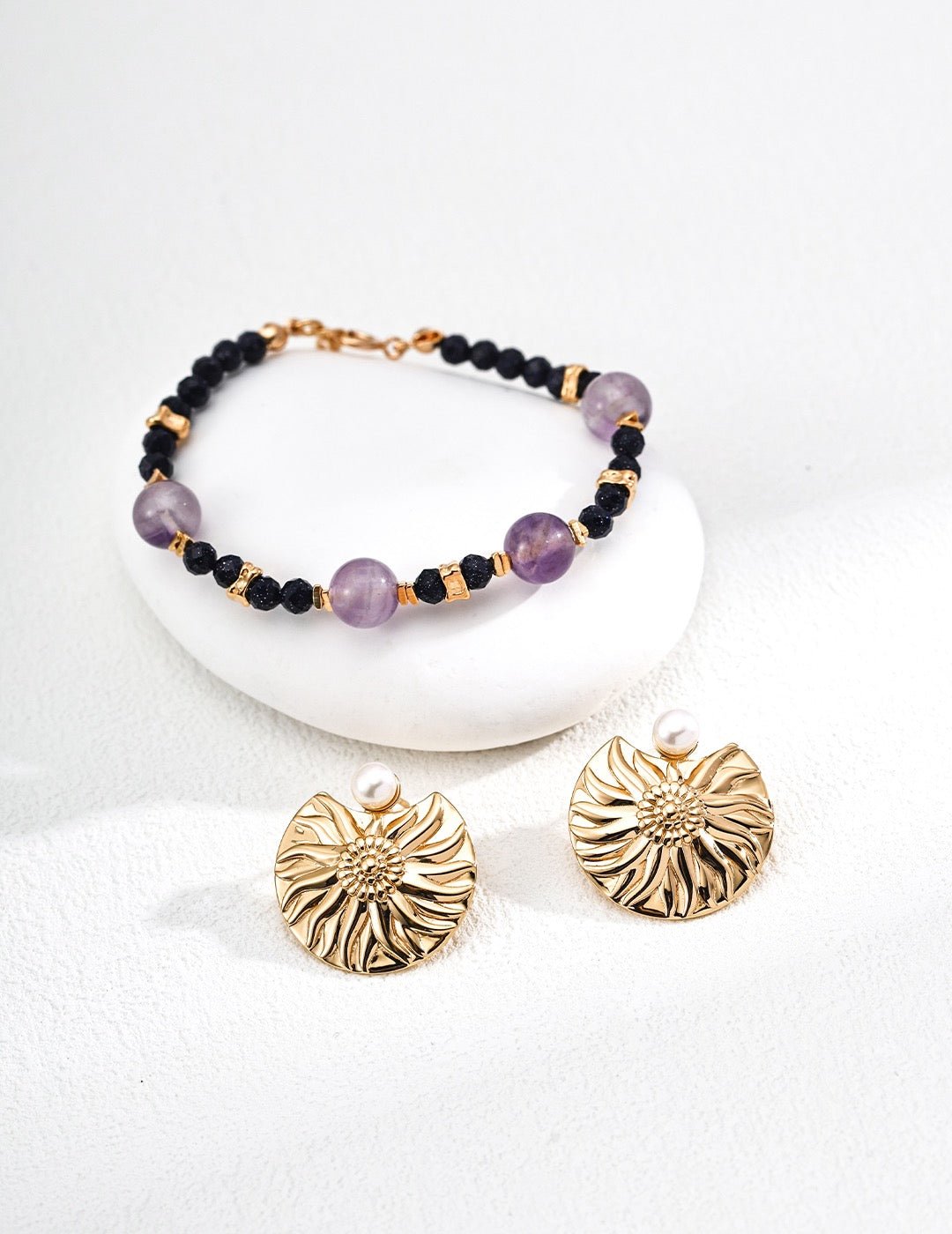 Lunar Orbit - Lierah