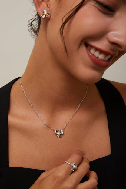 Lustre Bloom - Lierah