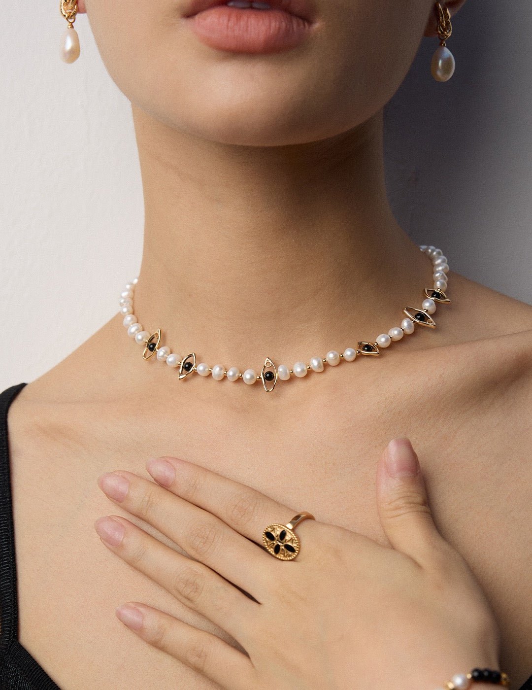 Midnight Charm - Lierah