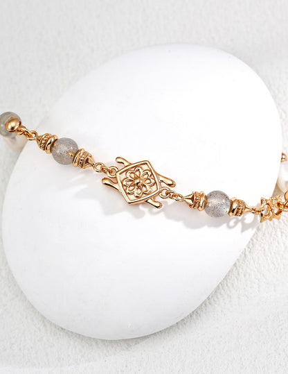 Moonlit Muse - Lierah