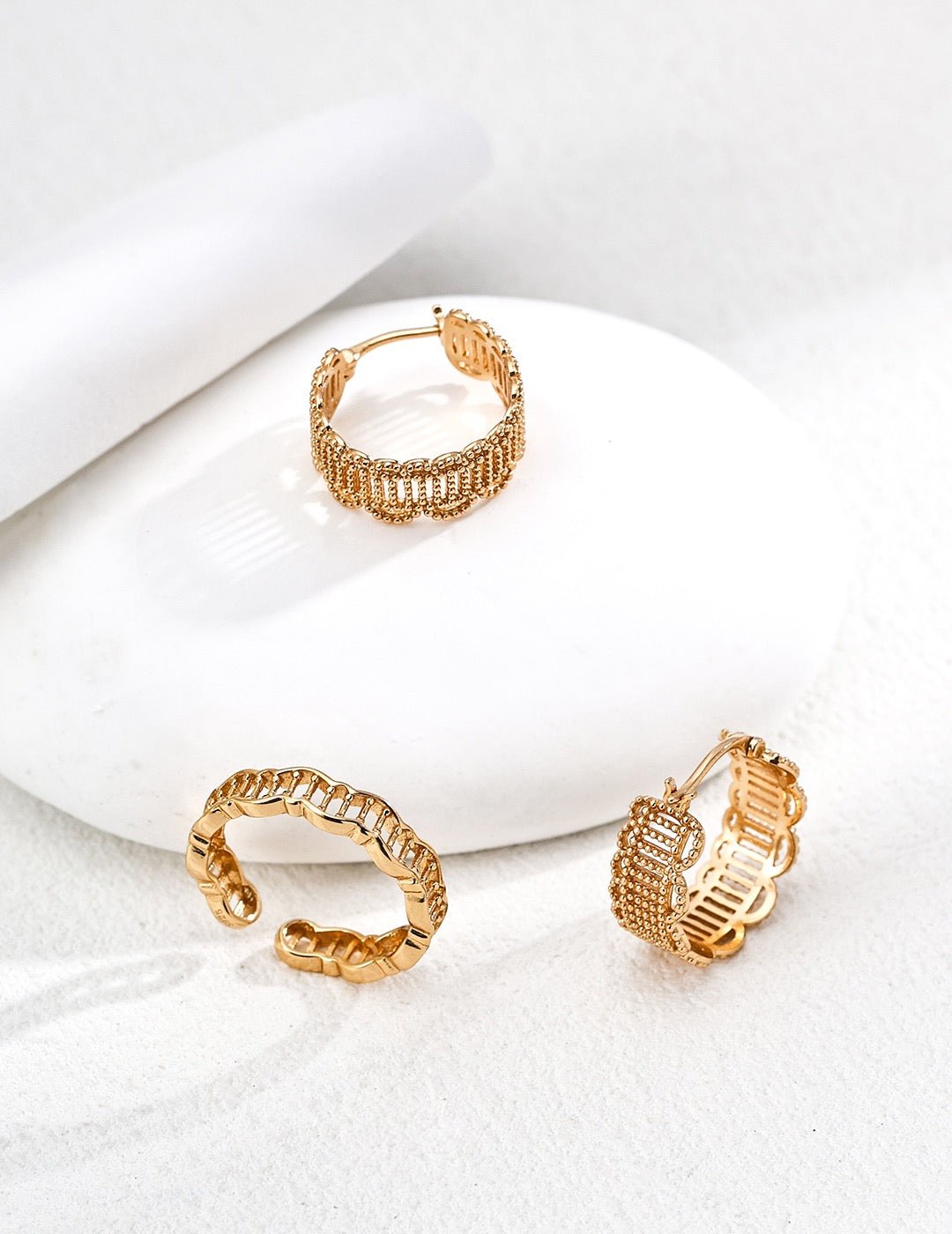 Regal Weave - Lierah