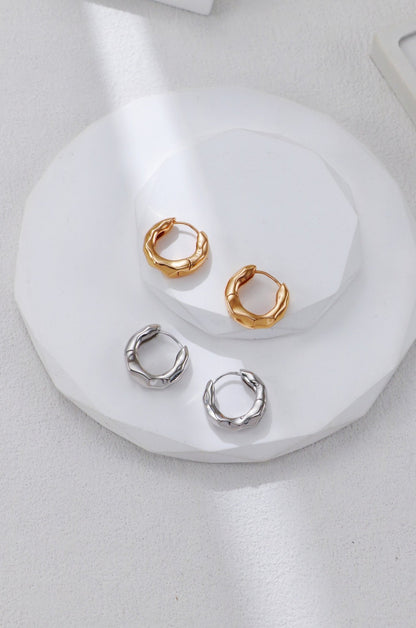 Sculpted Hoop - Lierah