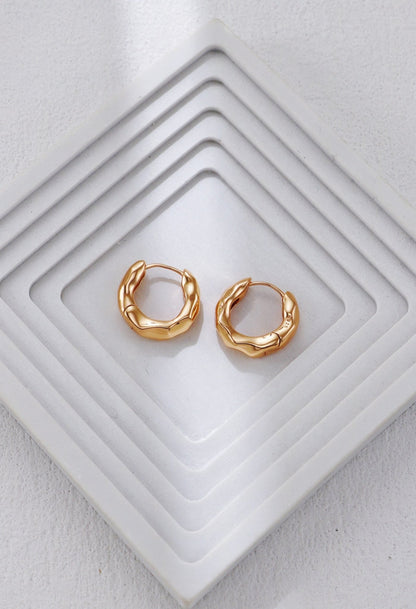 Sculpted Hoop - Lierah