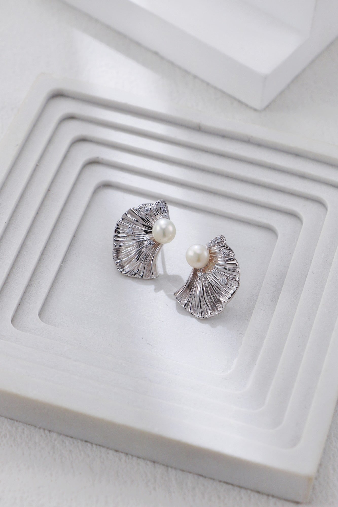 Shell Whisper - Lierah