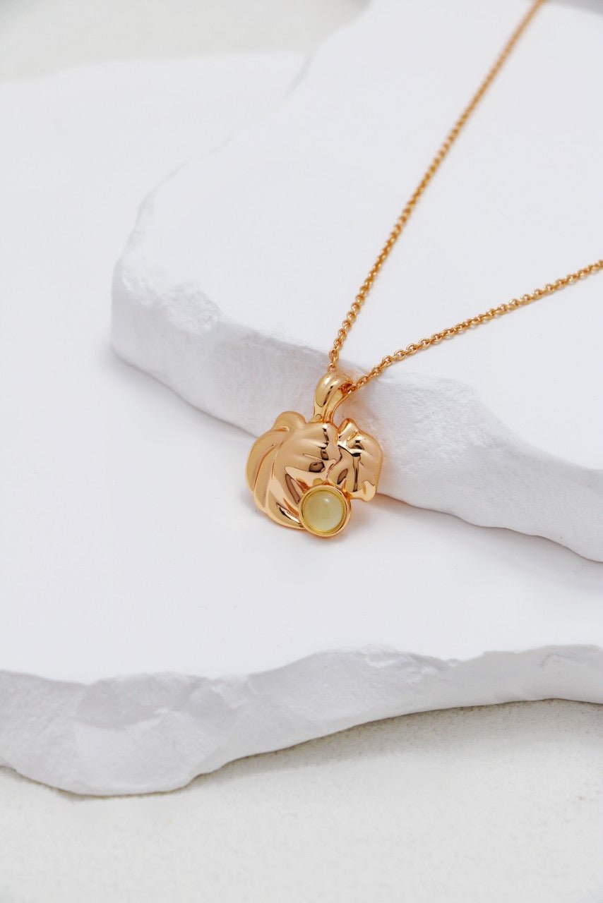 Solstice Charm - Lierah