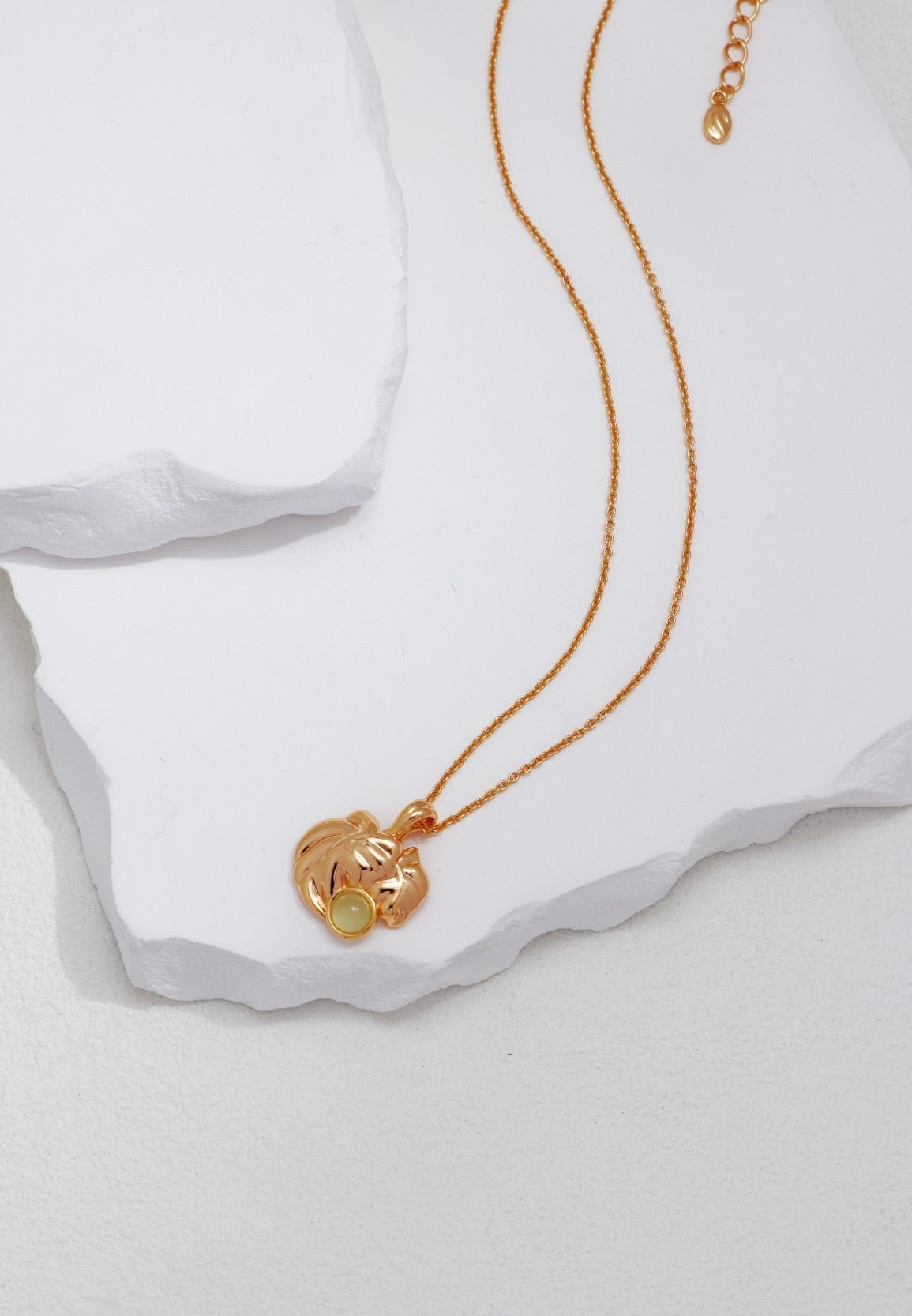 Solstice Charm - Lierah