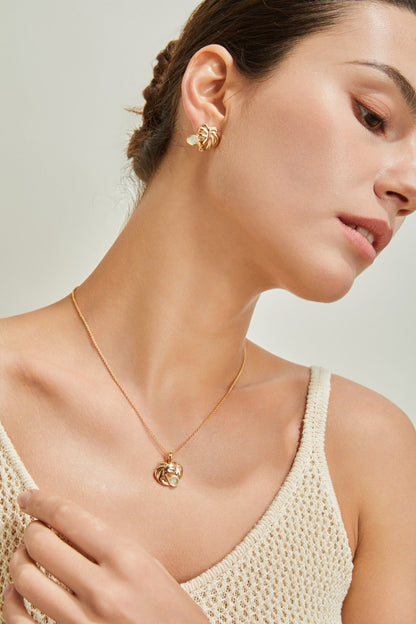 Solstice Charm - Lierah