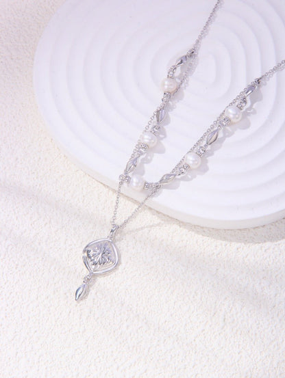 Twilight Emblem - Lierah