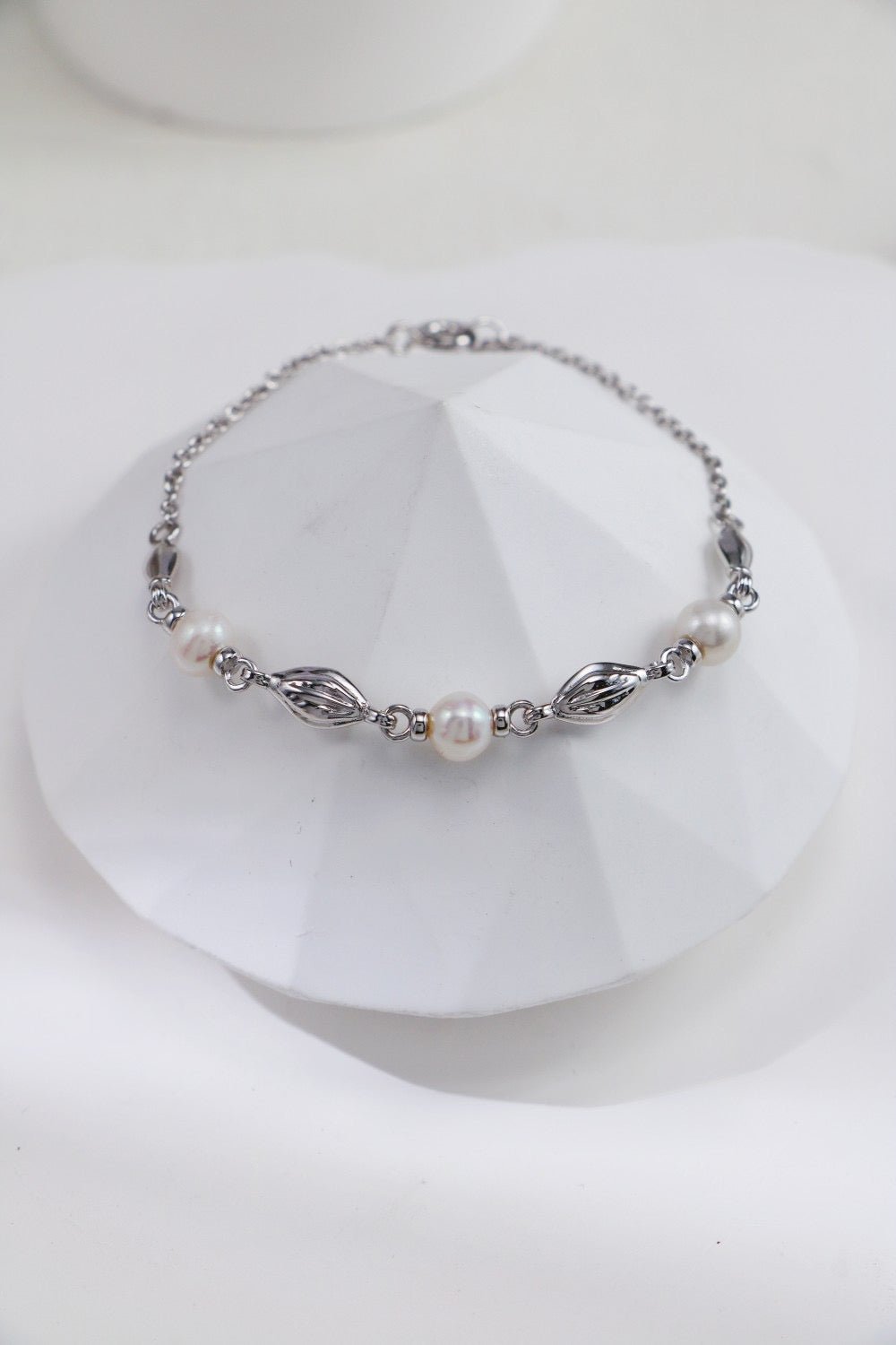 Twilight Emblem - Lierah